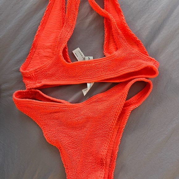 Bond-eye Bikini / Scout top & Scene bottom - Picture 2 of 4
